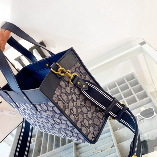 Coachコーチ・最新なクラシック ショルダーバッグ 手提げ袋 肩掛け