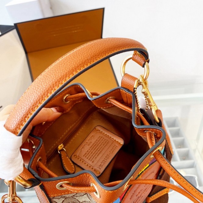 Coach・コーチ最新なクラシック ショルダーバッグ 手提げ袋 肩掛け