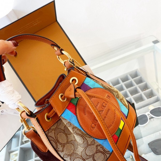 Coach・コーチ最新なクラシック ショルダーバッグ 手提げ袋 肩掛け