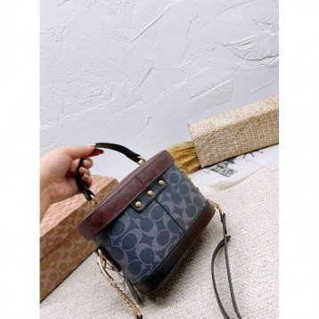 Coachコーチ・最新なクラシック ショルダーバッグ 手提げ袋 肩掛け Coachコーチ・最新なクラシック ショルダーバッグ 手提げ袋 肩掛け
