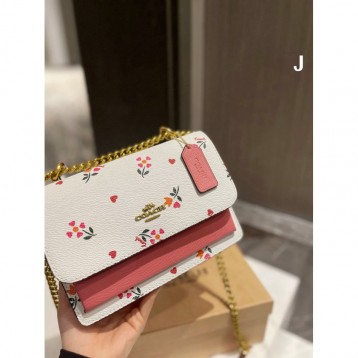 Coachコーチ・最新なクラシック ショルダーバッグ 手提げ袋 肩掛け Coachコーチ・最新なクラシック ショルダーバッグ 手提げ袋 肩掛け
