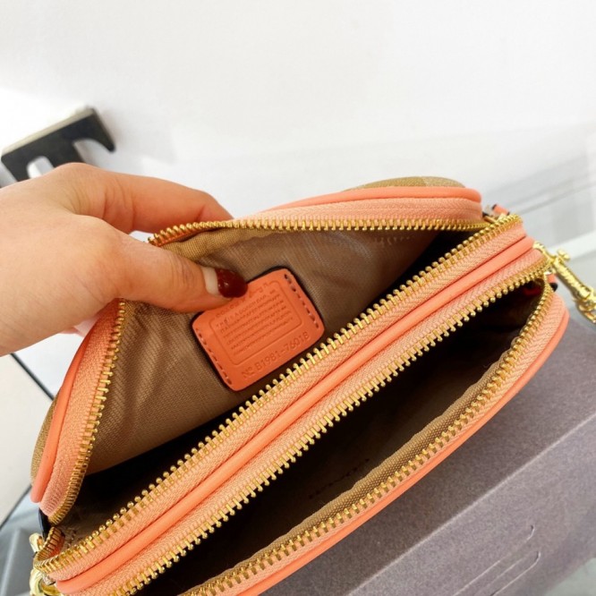 Coachコーチ・最新なクラシック ショルダーバッグ 手提げ袋 肩掛けカメラバッグ