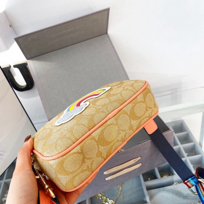 Coachコーチ・最新なクラシック ショルダーバッグ 手提げ袋 肩掛けカメラバッグ
