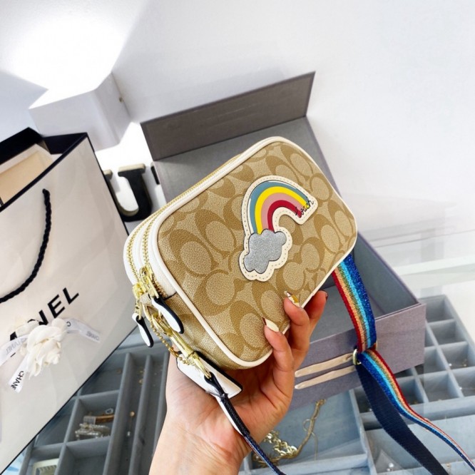 Coachコーチ・最新なクラシック ショルダーバッグ 手提げ袋 肩掛けカメラバッグ