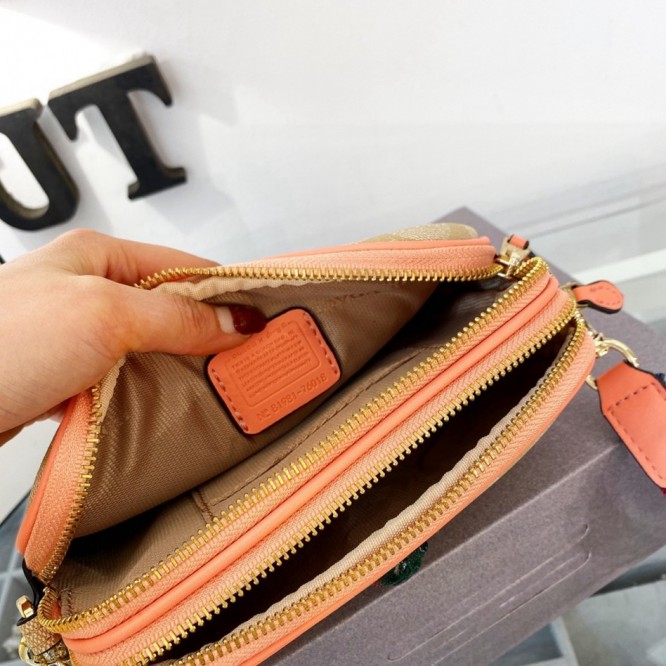Coachコーチ・最新なクラシック ショルダーバッグ 手提げ袋 肩掛けカメラバッグ