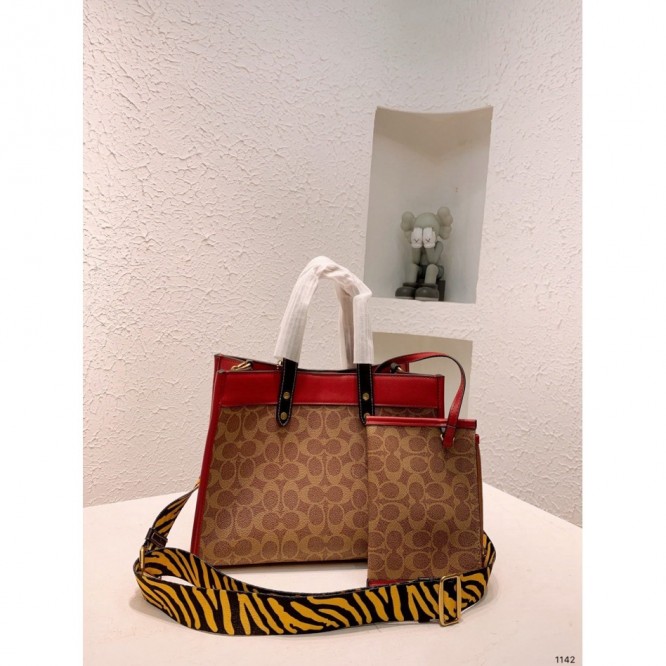 Coachコーチ・トートバッグ