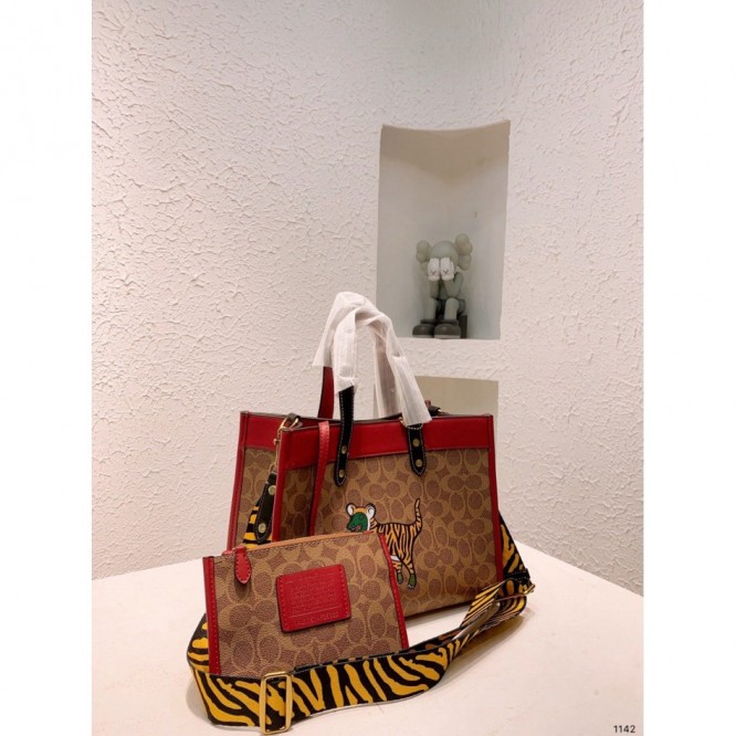 Coachコーチ・トートバッグ