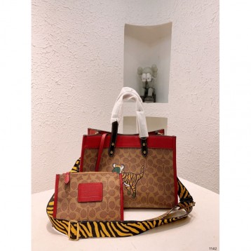 Coachコーチ・トートバッグ