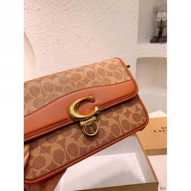 Coachコーチ・最新なクラシック ショルダーバッグ 手提げ袋 肩掛け