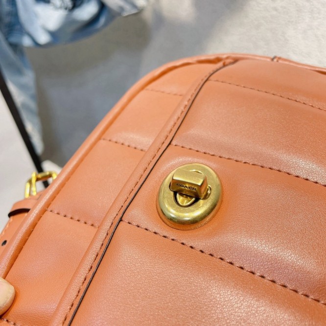 Coachコーチ・最新なクラシック ショルダーバッグ 手提げ袋 肩掛け