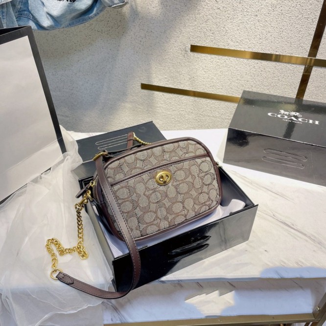 Coachコーチ・最新なクラシック ショルダーバッグ 手提げ袋 肩掛け