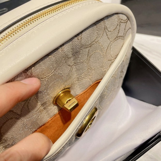 Coachコーチ・最新なクラシック ショルダーバッグ 手提げ袋 肩掛け
