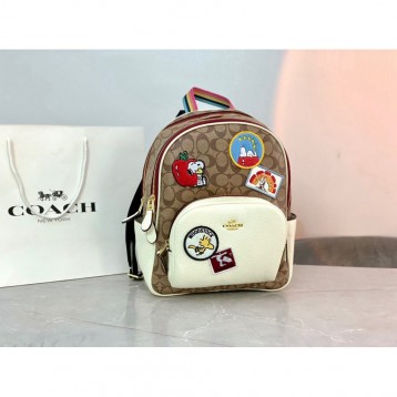 Coachコーチ・コーチ のバックパック