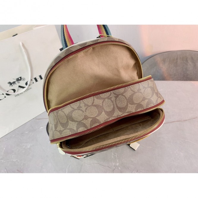 Coachコーチ・コーチ のバックパック