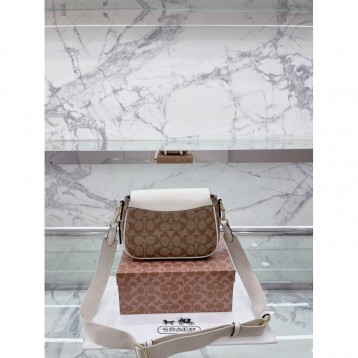 Coachコーチ・最新なクラシック ショルダーバッグ 手提げ袋 肩掛け Coachコーチ・最新なクラシック ショルダーバッグ 手提げ袋 肩掛け