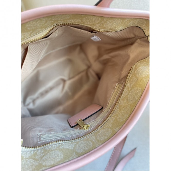 Coachコーチ・トートバッグ