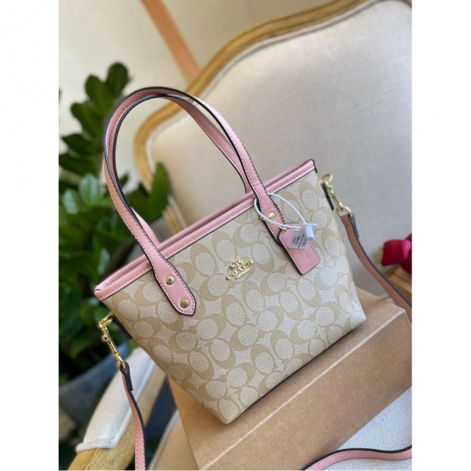 Coachコーチ・トートバッグ