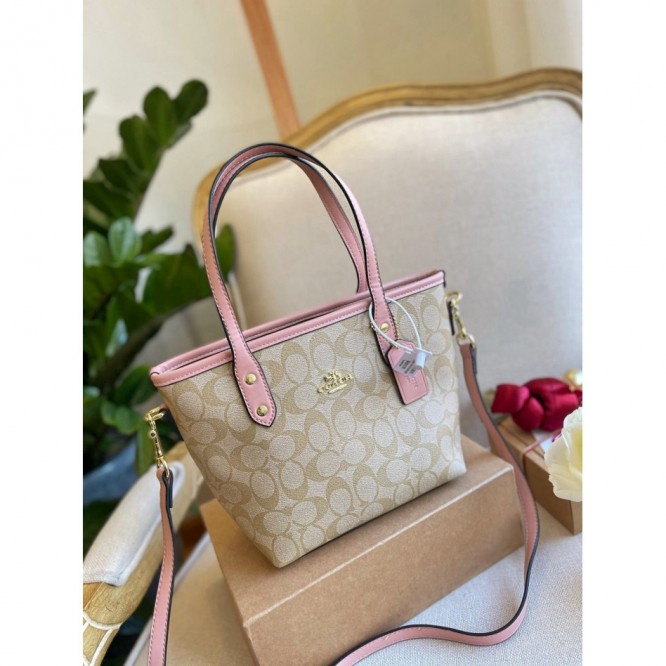 Coachコーチ・トートバッグ