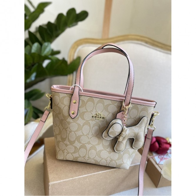 Coachコーチ・トートバッグ
