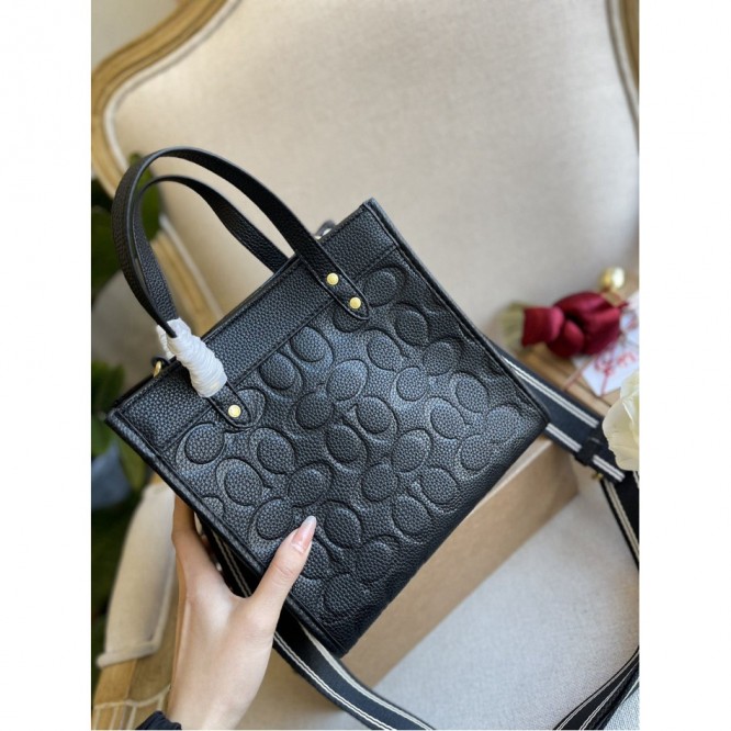 Coachコーチ・トートバッグ