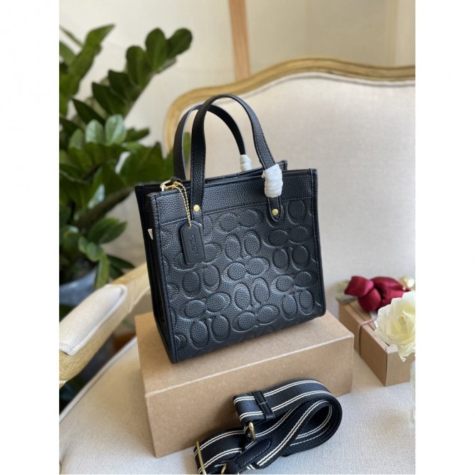 Coachコーチ・トートバッグ