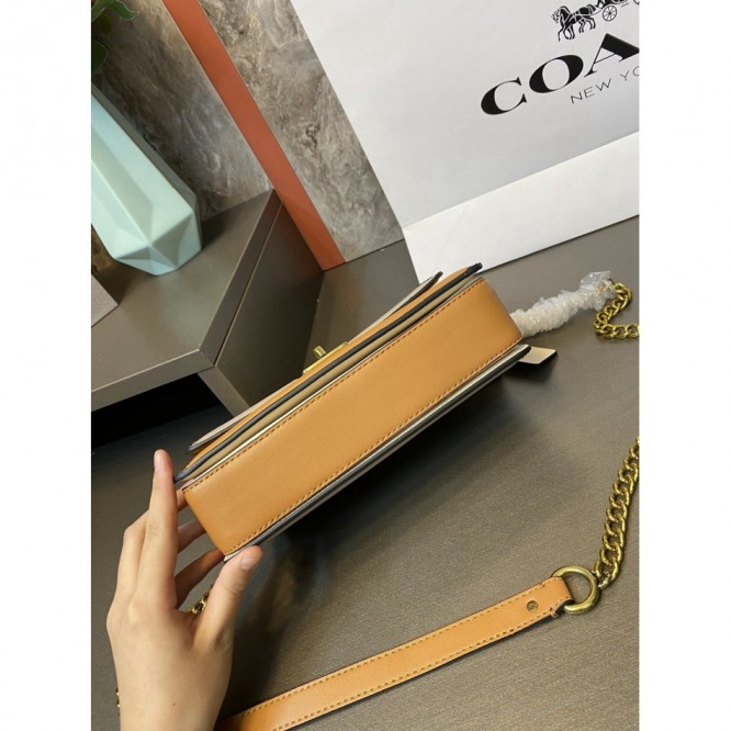 Coachコーチ・最新なクラシック ショルダーバッグ 手提げ袋 肩掛け