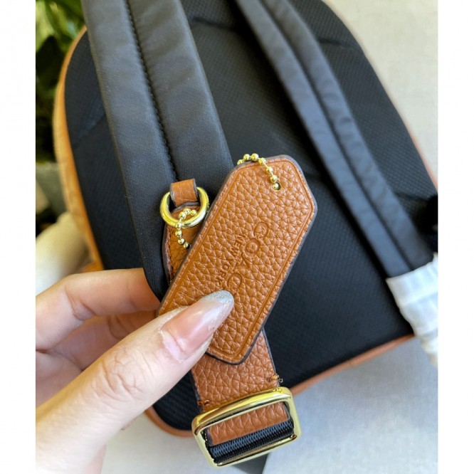 Coachコーチ・バックパック