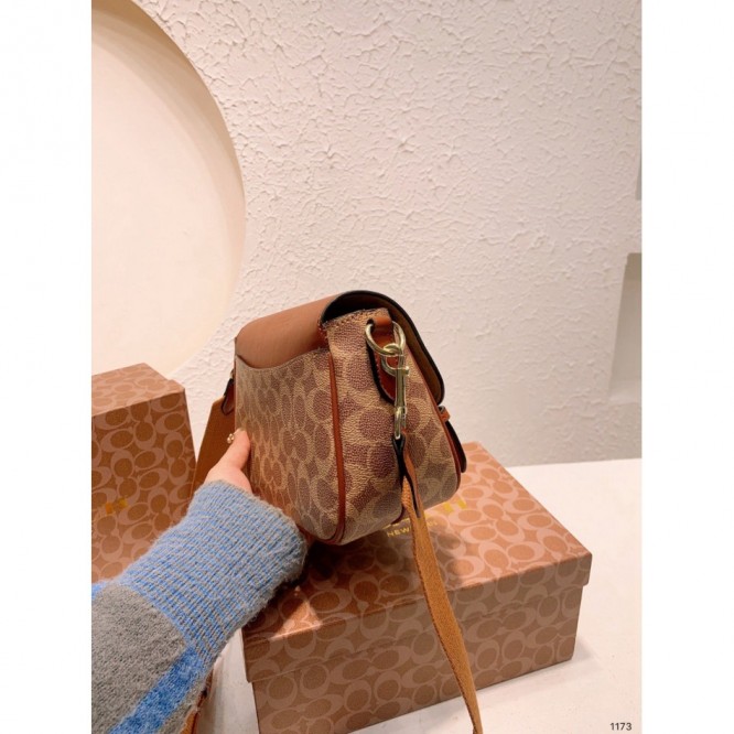 Coach・コーチ最新なクラシック ショルダーバッグ 手提げ袋 肩掛け