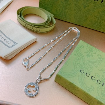 GUCCI ネックレス シルバー ユニセックス