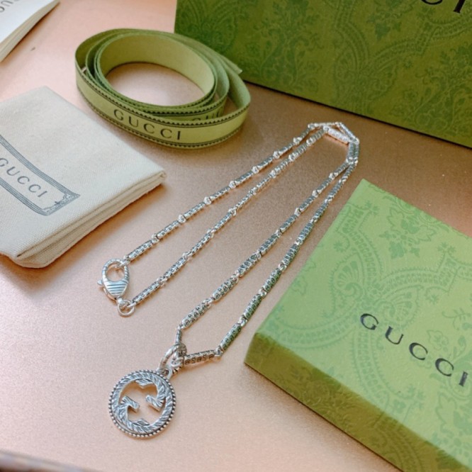 GUCCI ネックレス シルバー ユニセックス