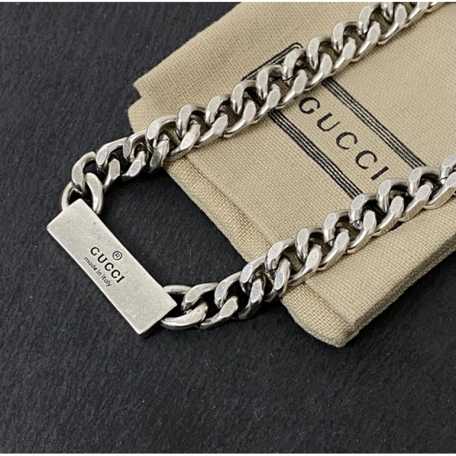 GUCCI ネックレス シルバー ユニセックス