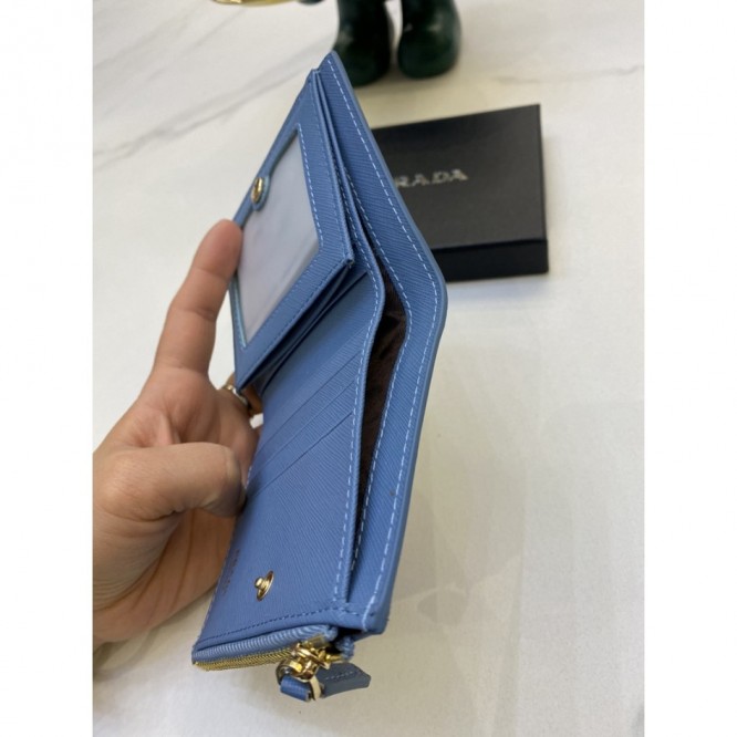 PRADA・レザー コンチネンタルウォレット 財布 ファスナー 長財布