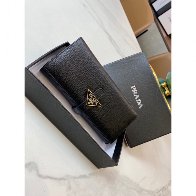PRADA・レザー コンチネンタルウォレット 財布 ファスナー 長財布