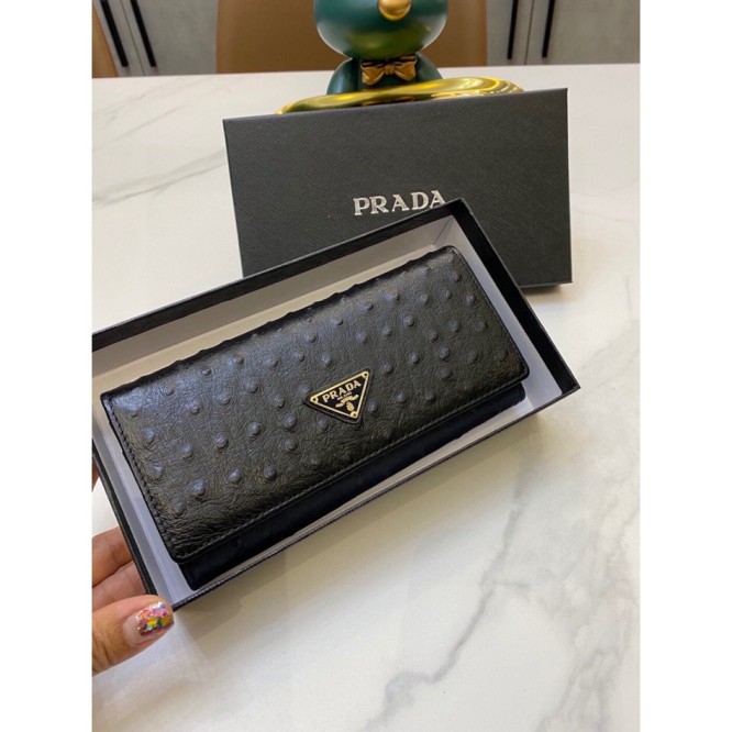 PRADA・レザー コンチネンタルウォレット 財布 ファスナー 長財布