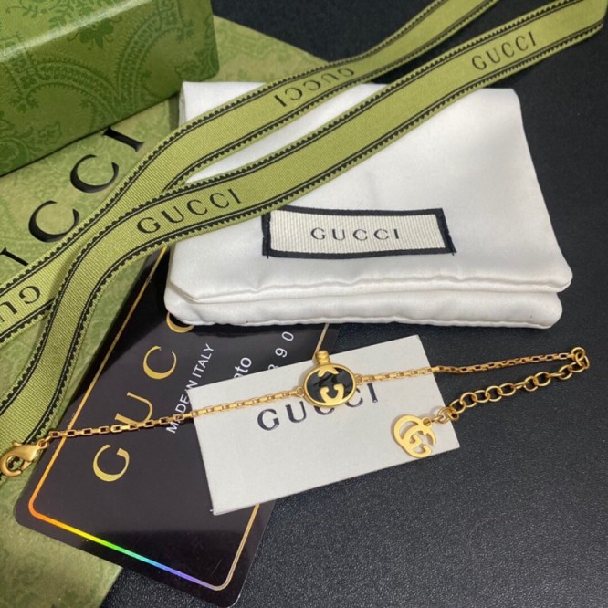 【GUCCIグッチ】インターロッキング G シルバー ブレスレッド