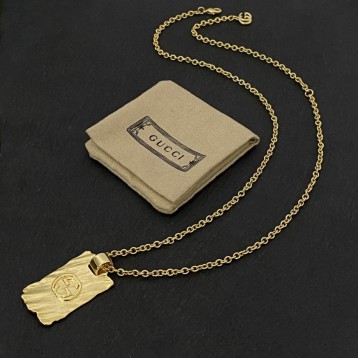GUCCI インターロッキングG シルバー ネックレス