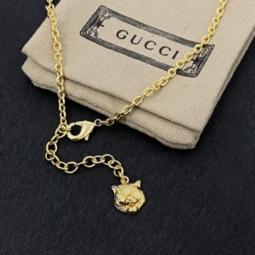 GUCCI インターロッキングG シルバー ネックレス GUCCI インターロッキングG シルバー ネックレス