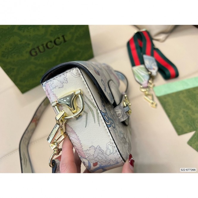 Gucci〔グッチ ホースビット 1955〕GUCCI TIGER ミニバッグ677266
