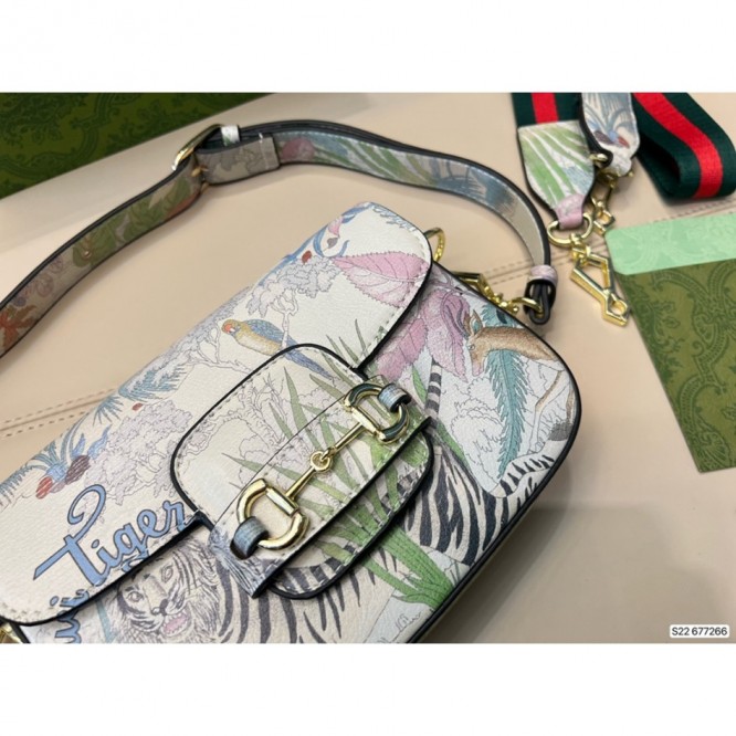 Gucci〔グッチ ホースビット 1955〕GUCCI TIGER ミニバッグ677266