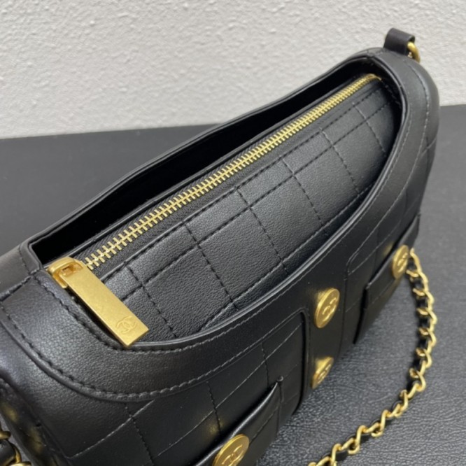 【CHANEL】 フラップバッグ ラムスキン ク