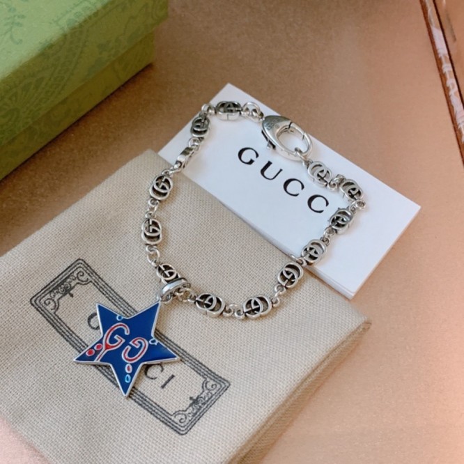 【GUCCIグッチ】インターロッキング G シルバー ブレスレッド