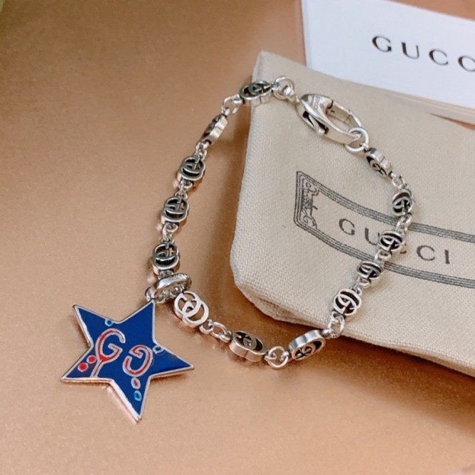 【GUCCIグッチ】インターロッキング G シルバー ブレスレッド