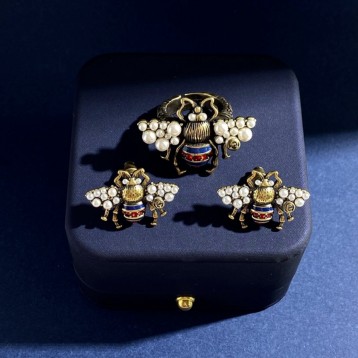 【GUCCIグッチ】ダブルG イヤリング