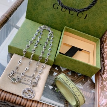 GUCCI ネックレス シルバー ユニセックス GUCCI ネックレス シルバー ユニセックス