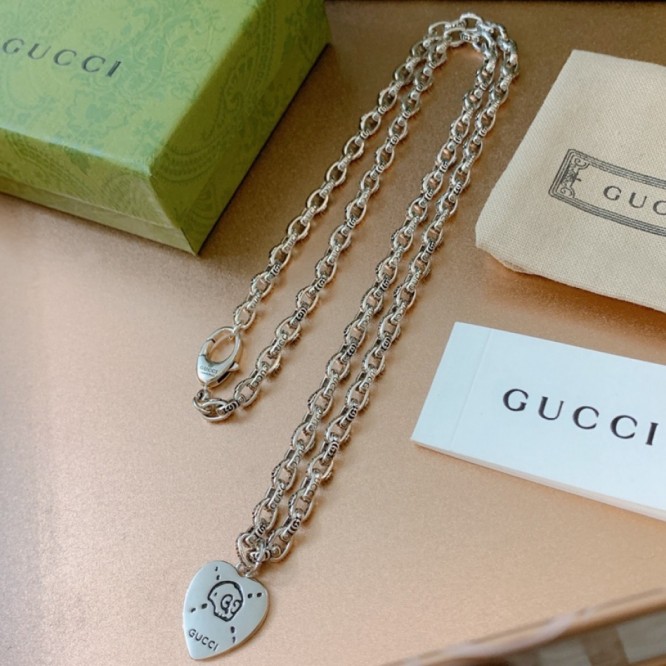 GUCCI ネックレス シルバー ユニセックス