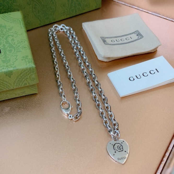 GUCCI ネックレス シルバー ユニセックス