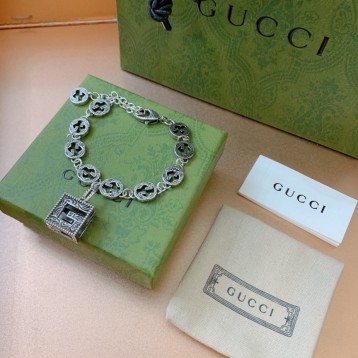 【GUCCIグッチ】インターロッキング G シルバー ブレスレッド