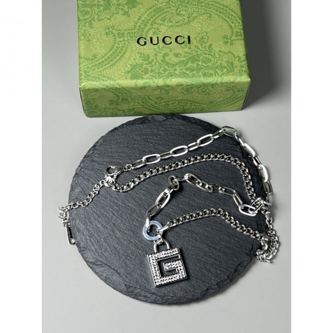 GUCCI ネックレス シルバー ユニセックス