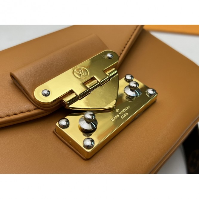 【2022SS・エレガント】Louis Vuitton スウィング バッグ M20396