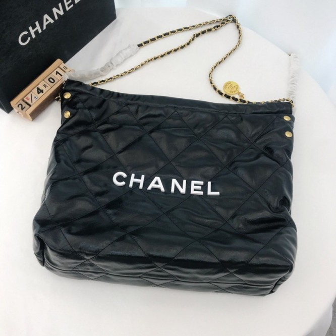 大容量【CHANEL】シャネルラージハンドバッグAS3262